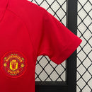 KIDS KIT RETROMANCHESTER UNITED HOME 08/09