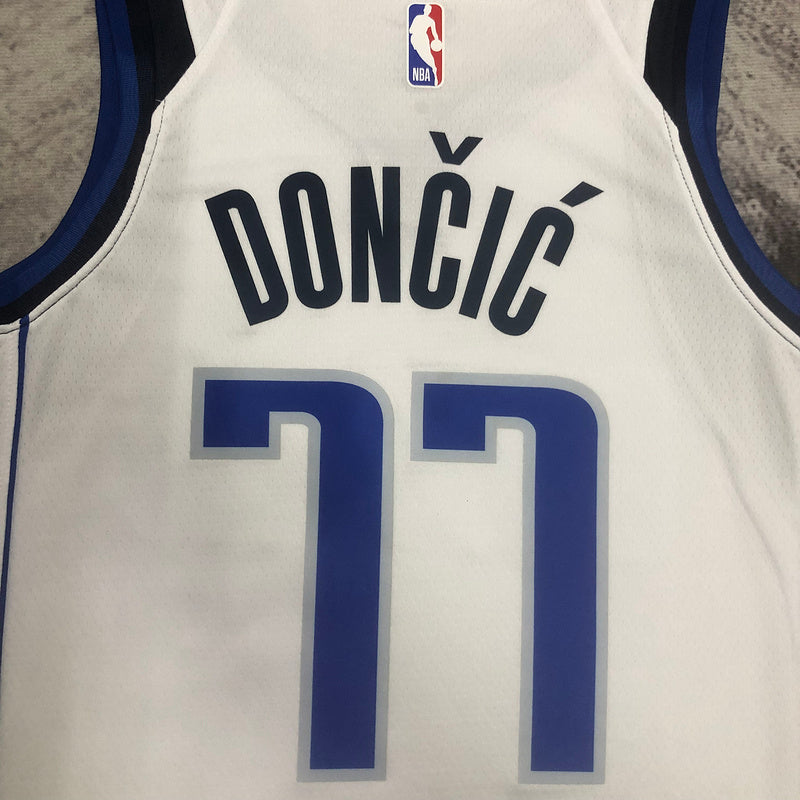 NBA DALLAS MAVERICKS DONCIC 77 BRANCO