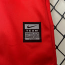 KIDS KIT RETROMANCHESTER UNITED HOME 09/10